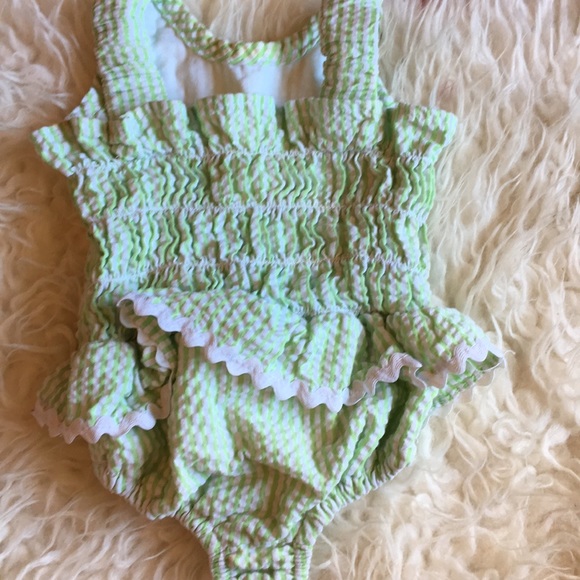 Swimsuit - Picture 3 of 3